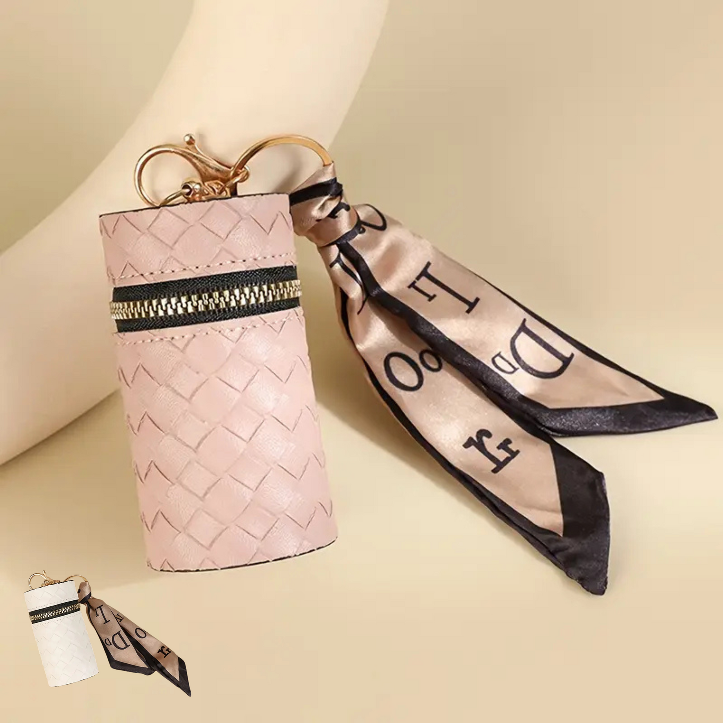 Lipstick Holding Keychain